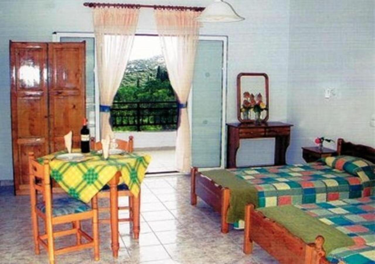 Lygies Apart Hotel Trapezaki  Zewnętrze zdjęcie
