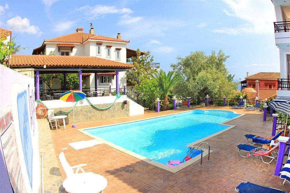 Lygies Apart Hotel Trapezaki  Zewnętrze zdjęcie